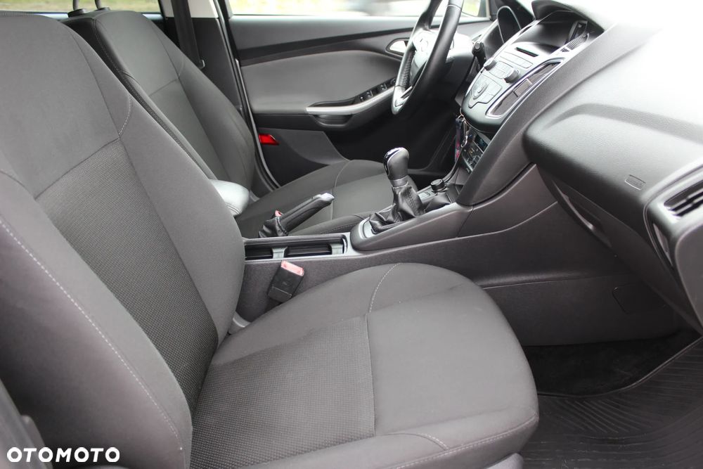 Ford Focus Turnier 1.6 Ti-VCT Trend - 9