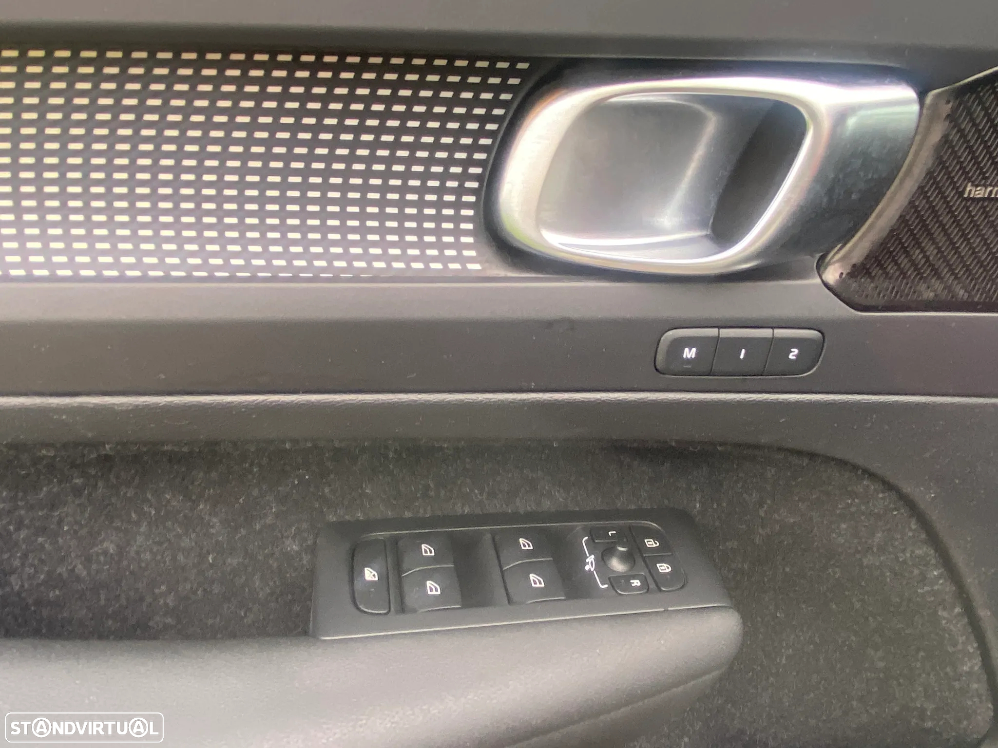 Volvo XC 40 1.5 T5 PHEV R-Design Expression - 22