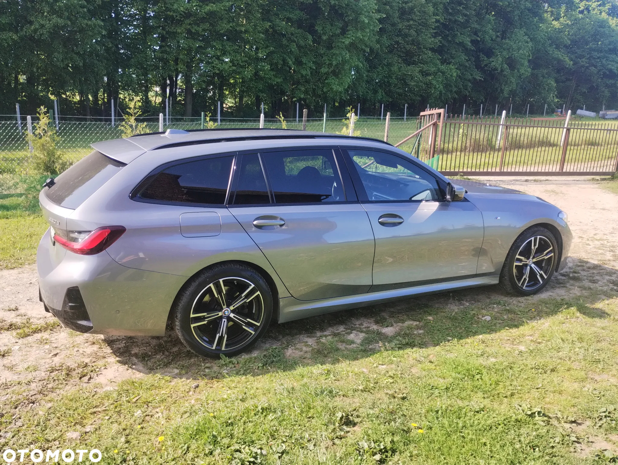 BMW Seria 3 320d Touring xDrive M Sport - 12