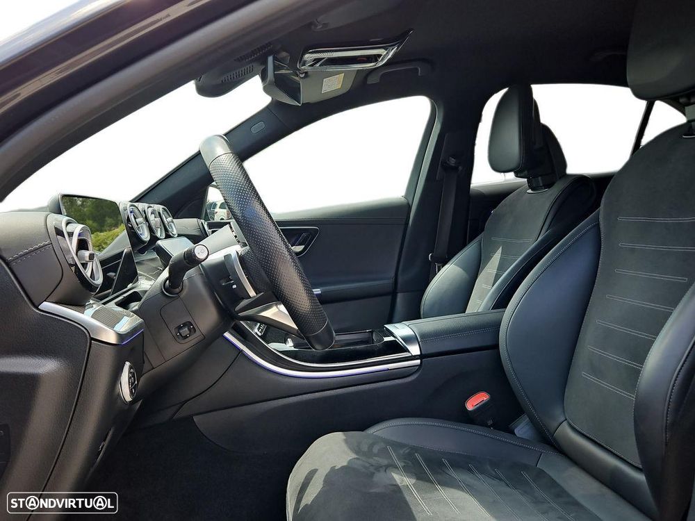 Mercedes-Benz C 300 de AMG Line - 12