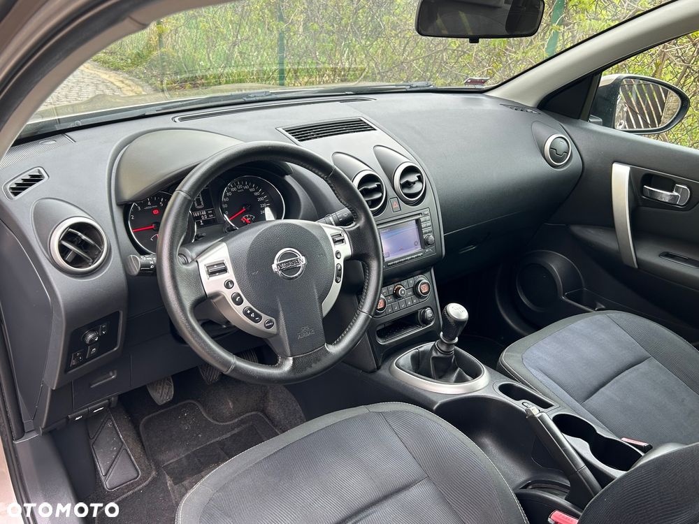 Nissan Qashqai 2.0 Acenta - 24