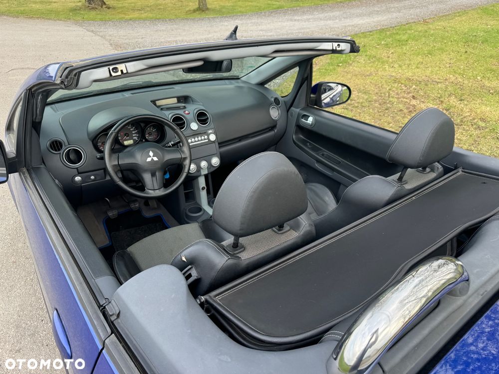 Mitsubishi Colt 1.5 - 13