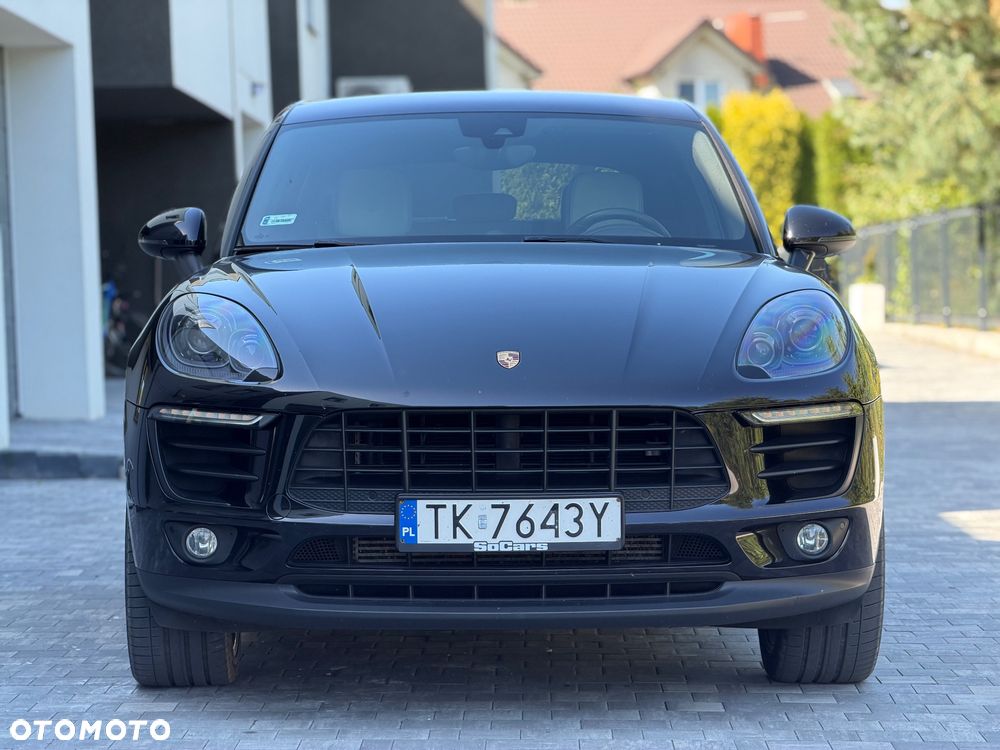Porsche Macan Standard - 2