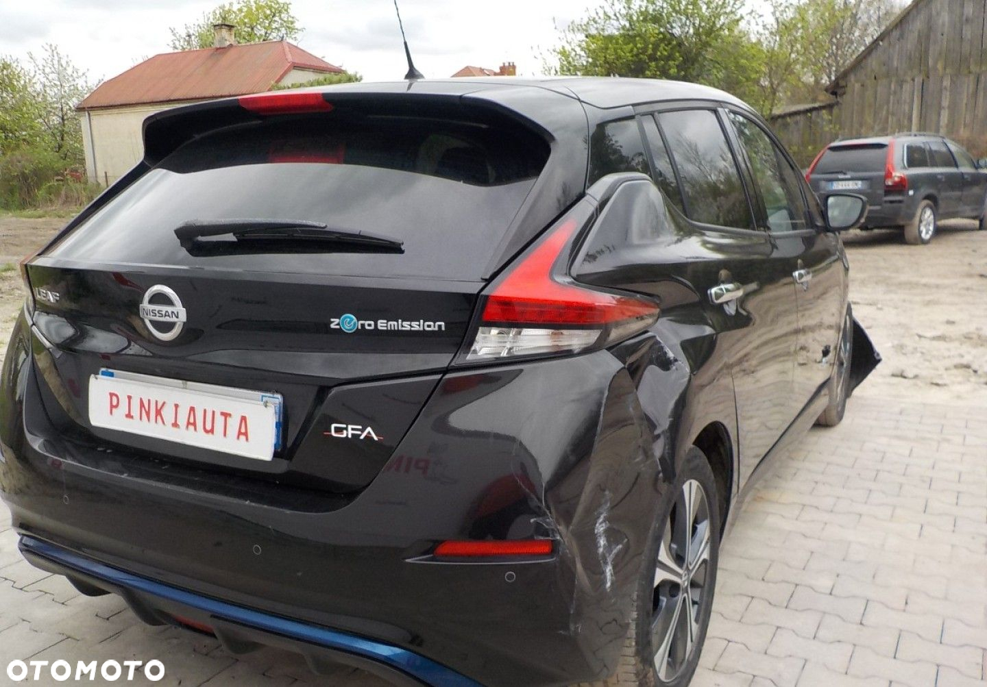 Nissan Leaf - 16