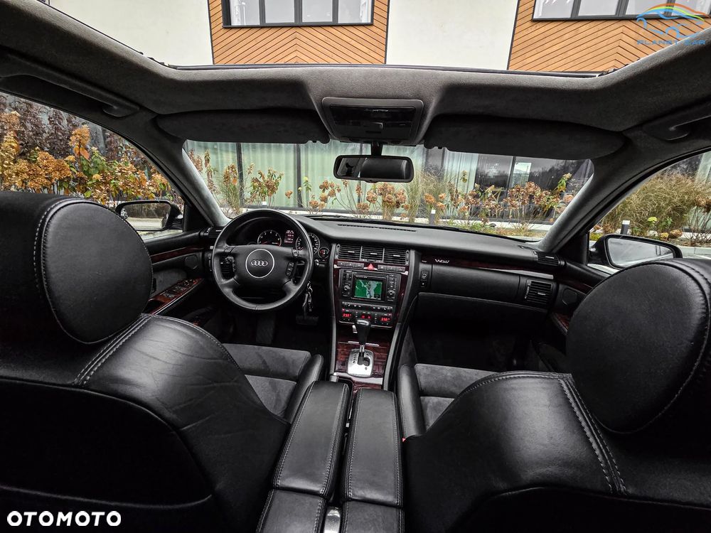 Audi A8 W12 quattro - 23