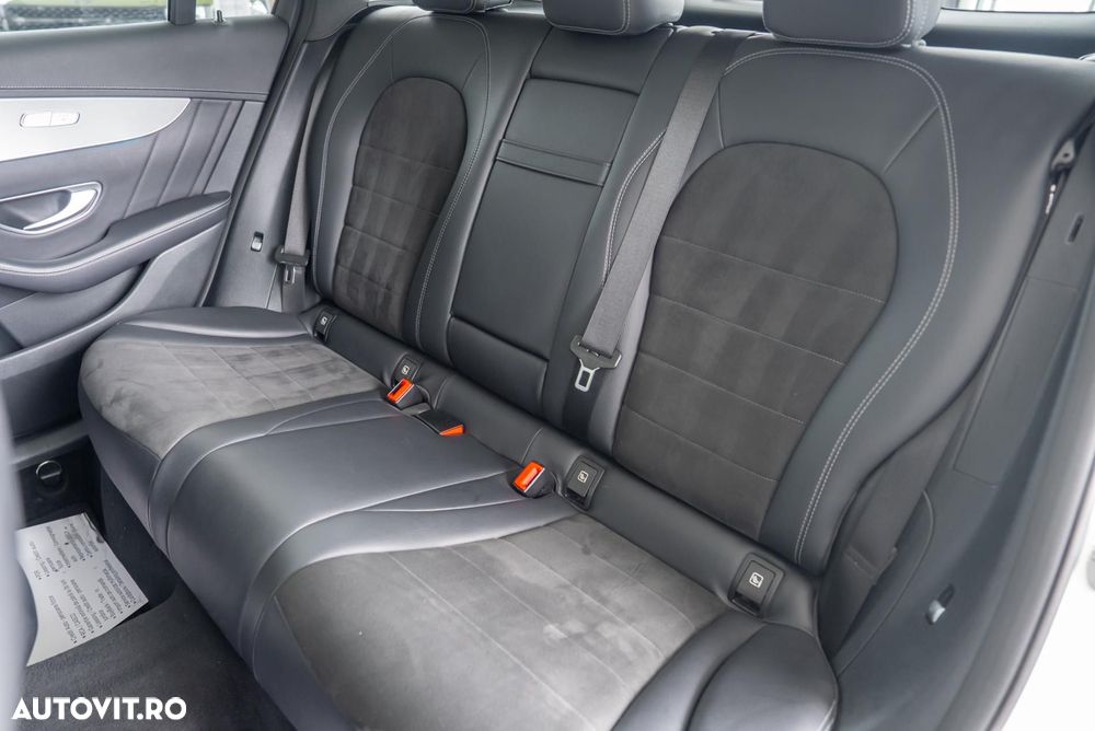 Mercedes-Benz GLC - 26
