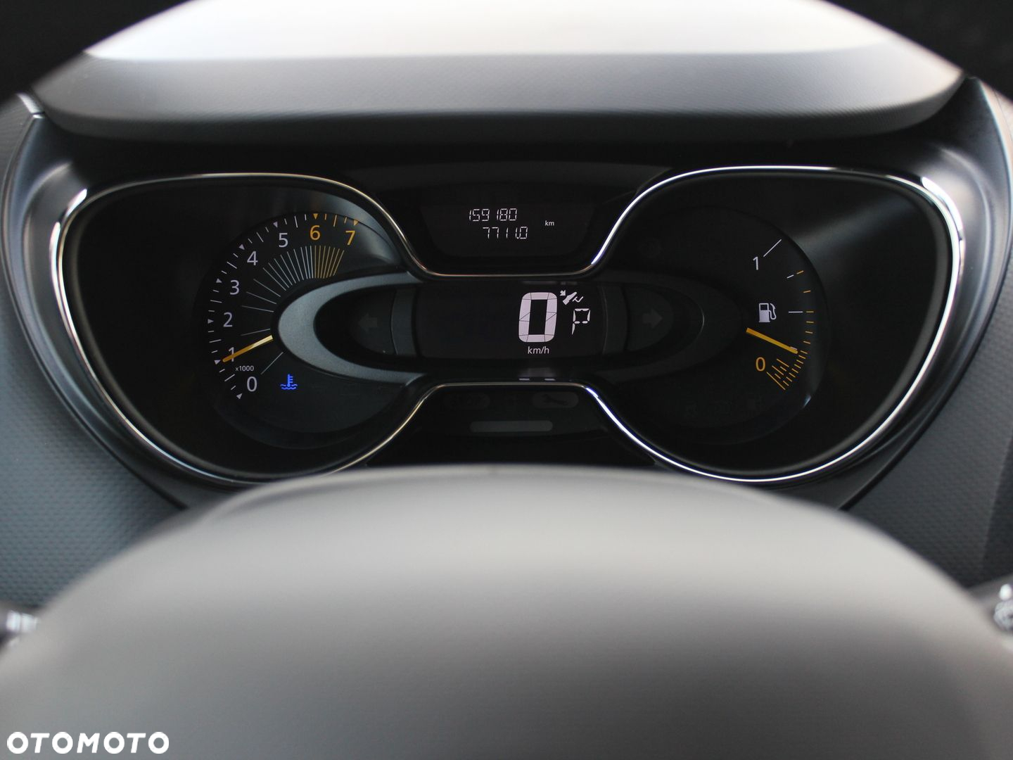 Renault Captur - 9