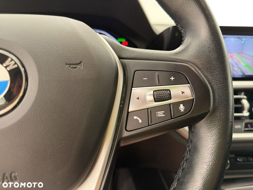 BMW Seria 3 - 23
