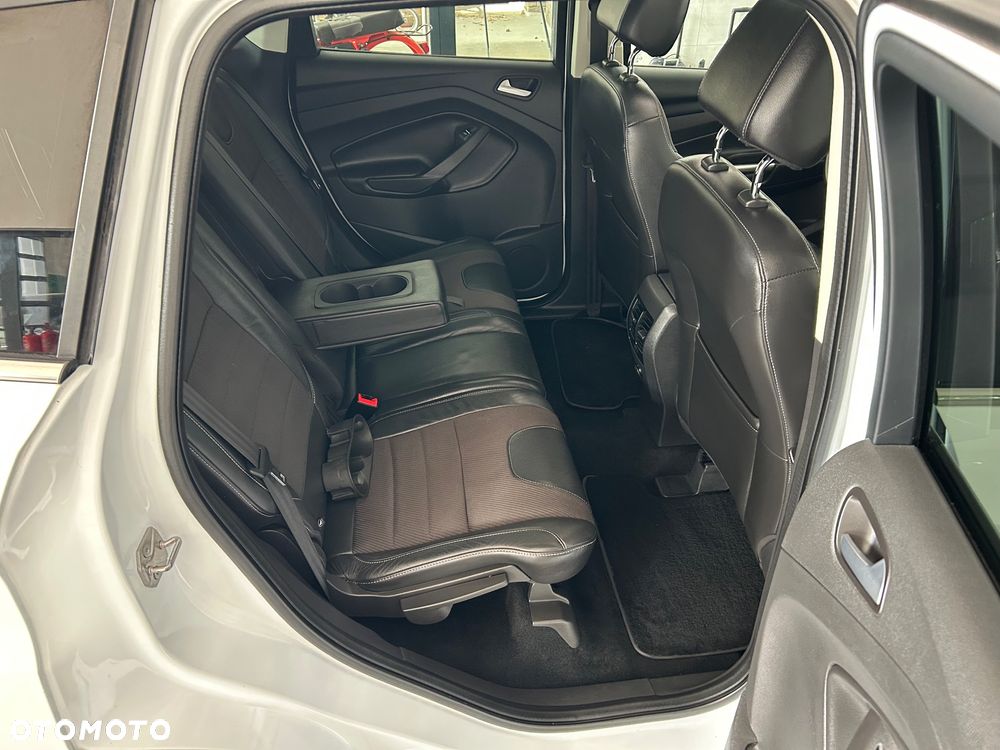 Ford Kuga 2.0 TDCi 2x4 SYNC - 26