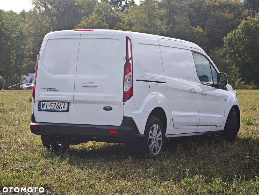 Ford Transit Connect - 8