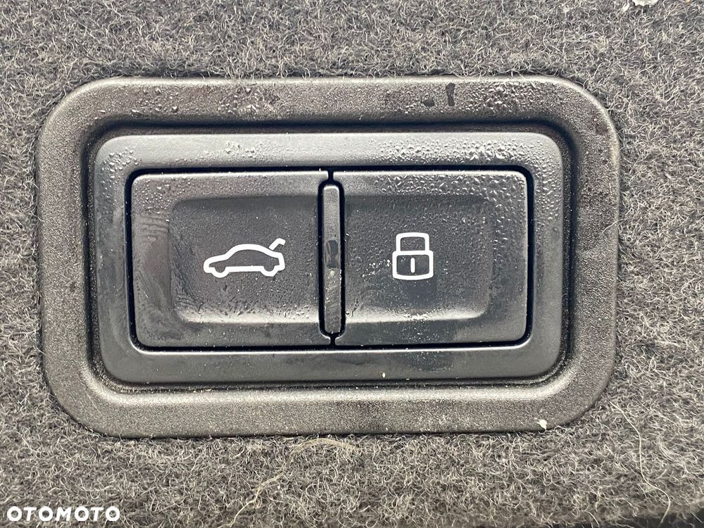 Audi A8 3.0 TDI DPF clean quattro tiptronic - 37