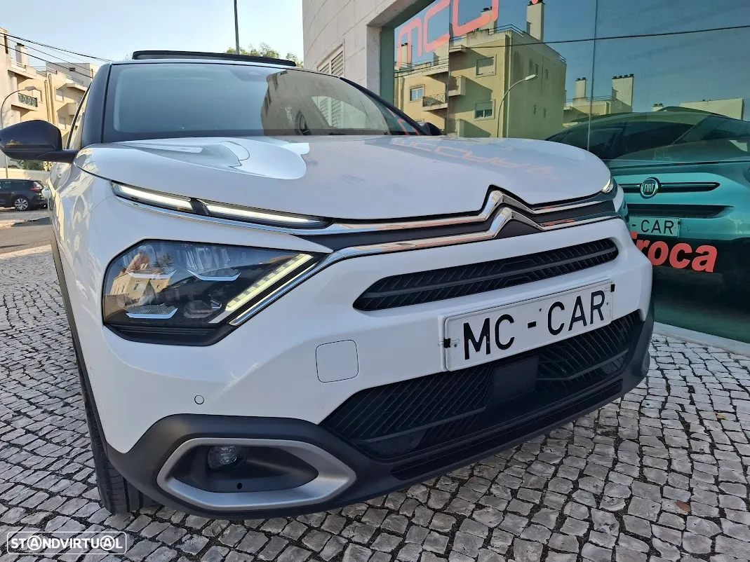 Citroën C4 PureTech 130 Stop&Start EAT8 SHINE - 52