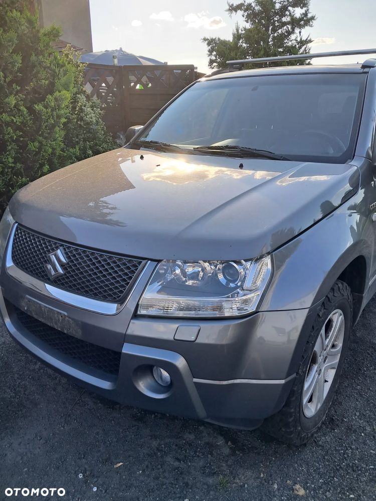 Suzuki Grand Vitara - 3