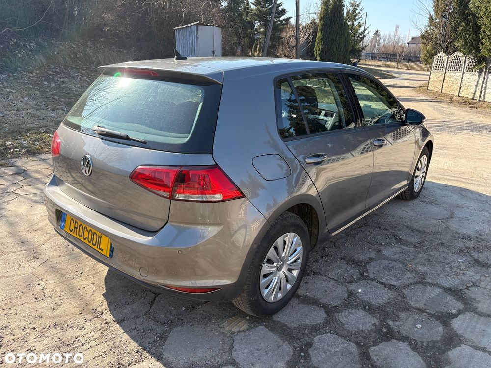 Volkswagen Golf 1.6 TDI BlueMotion Technology Comfortline - 9
