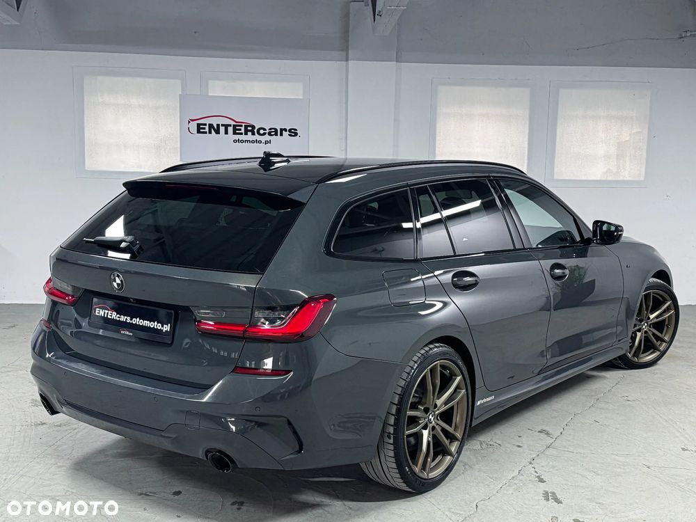 BMW Seria 3 320d xDrive M Sport Shadow - 12