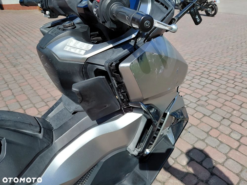 Honda NSS - 11