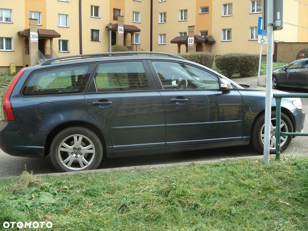 Volvo V50 - 4