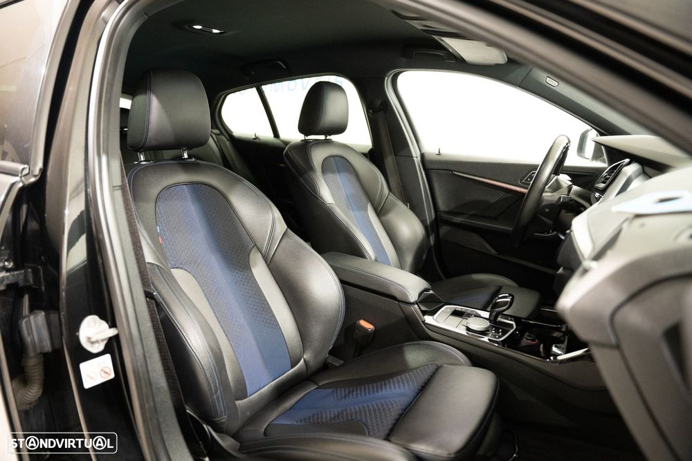 BMW 116 d Pack Desportivo M Auto - 12