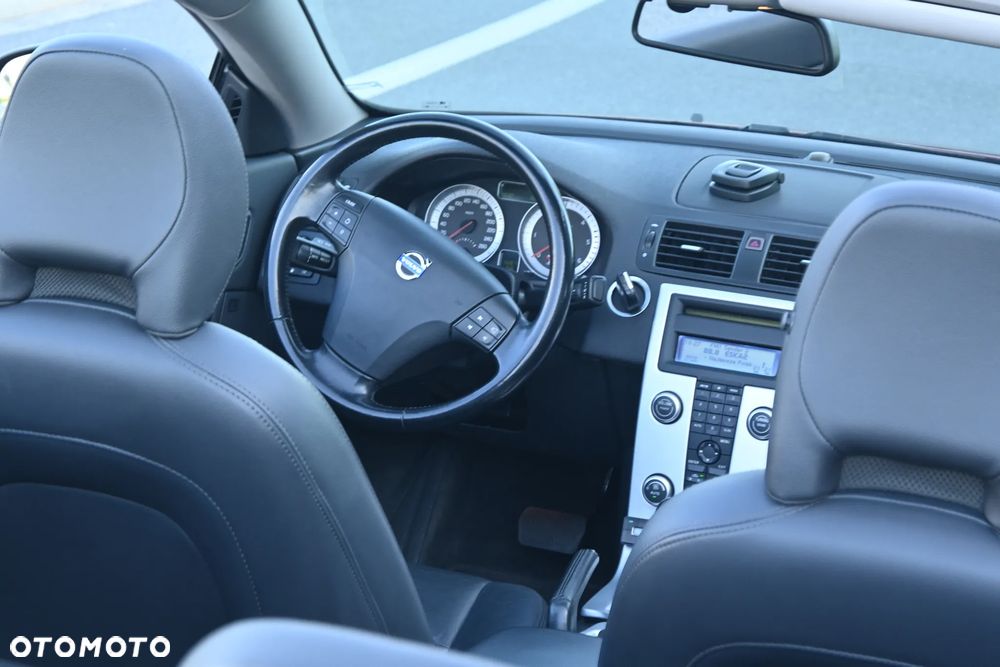 Volvo C70 2.0D Powershift Momentum - 30