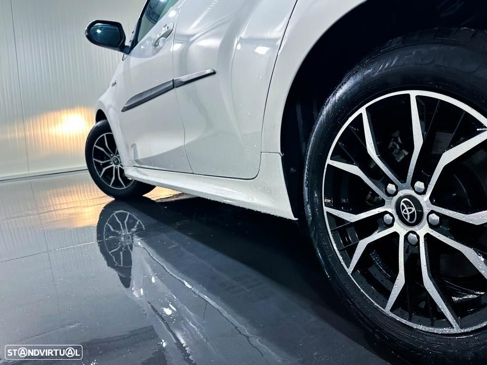 Toyota Yaris 1.5 HDF Premier Edition - 8