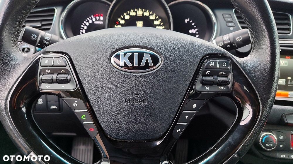 Kia Ceed 1.6 GDI XL - 33