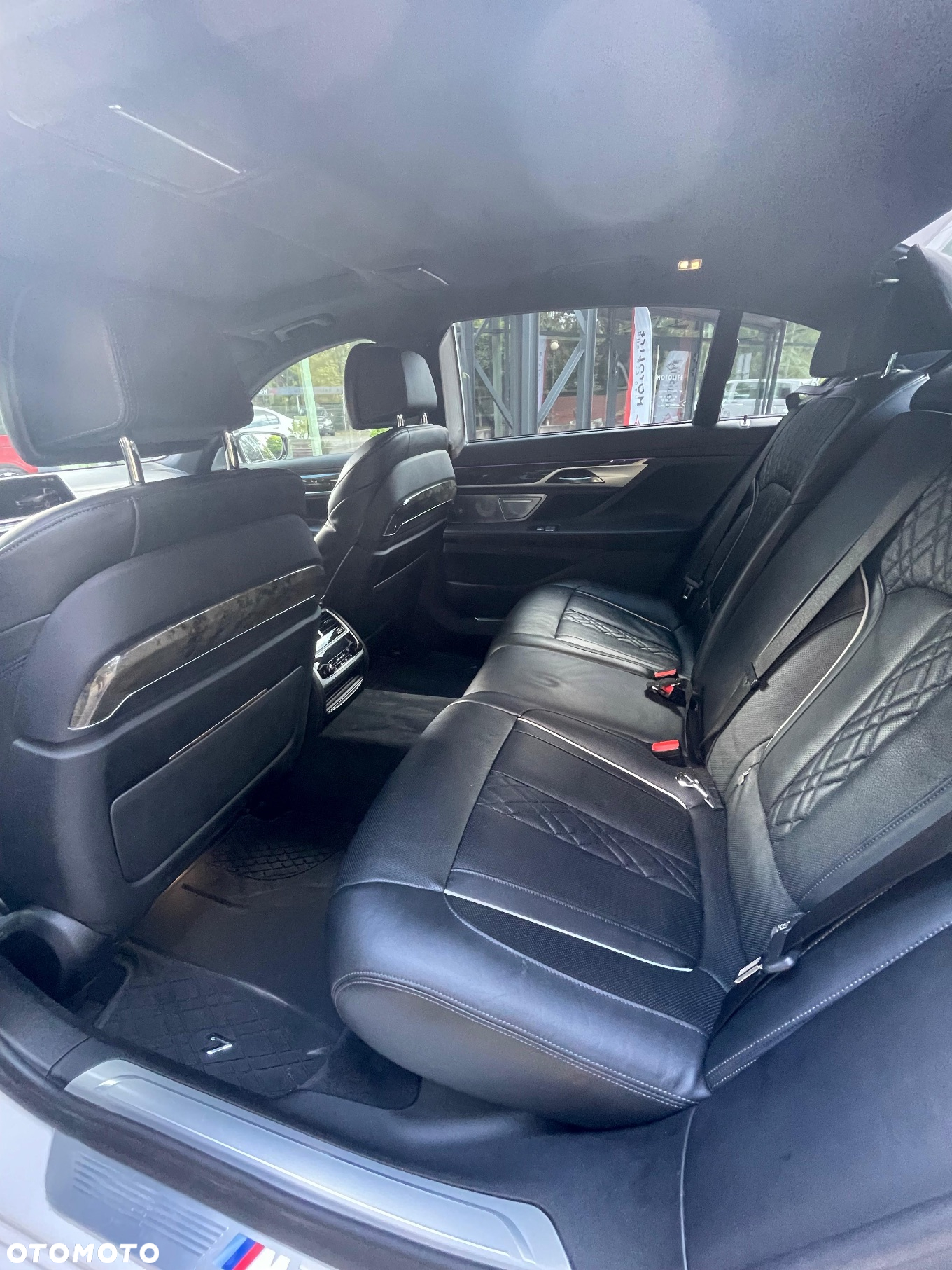 BMW Seria 7 750Li xDrive - 8