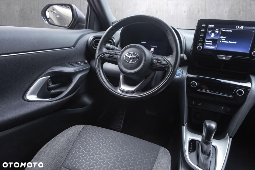 Toyota Yaris Cross Hybrid 1.5 Active - 21