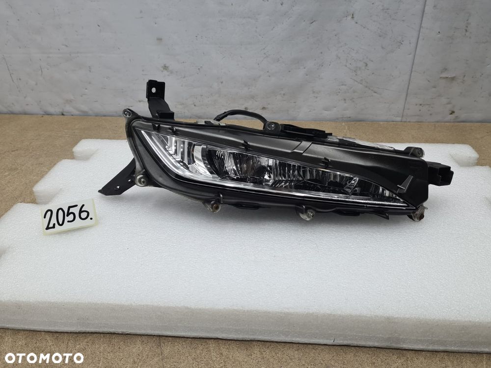 Lexus RX IV LIFT od19r halogen prawy Led DRL - 1