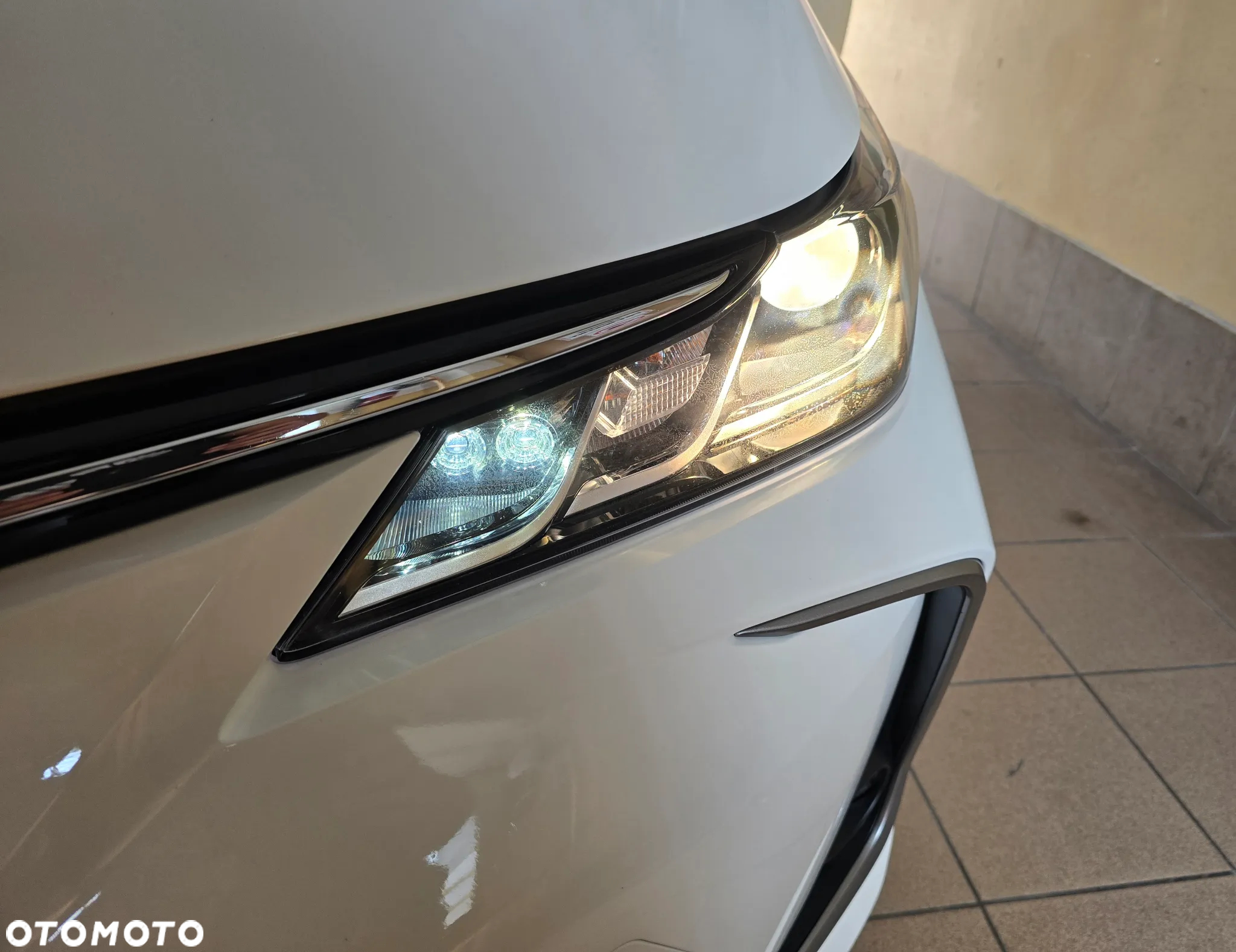 Toyota Corolla 1.6 Comfort - 37