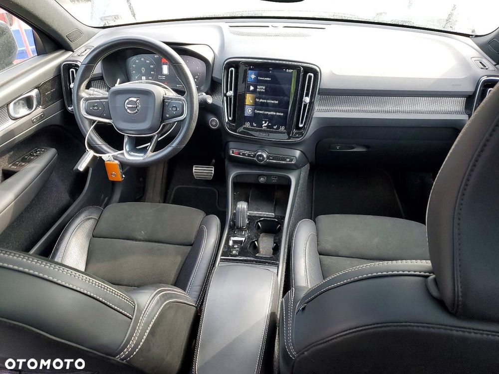Volvo XC 40 T5 AWD R-Design - 7