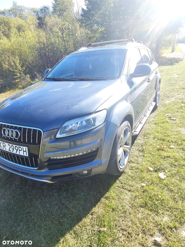 Audi Q7 2007 photo 2
