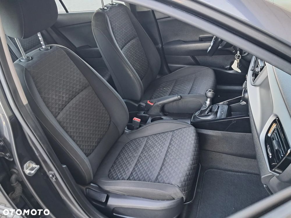 Kia Rio 1.2 Dream Team Edition - 19