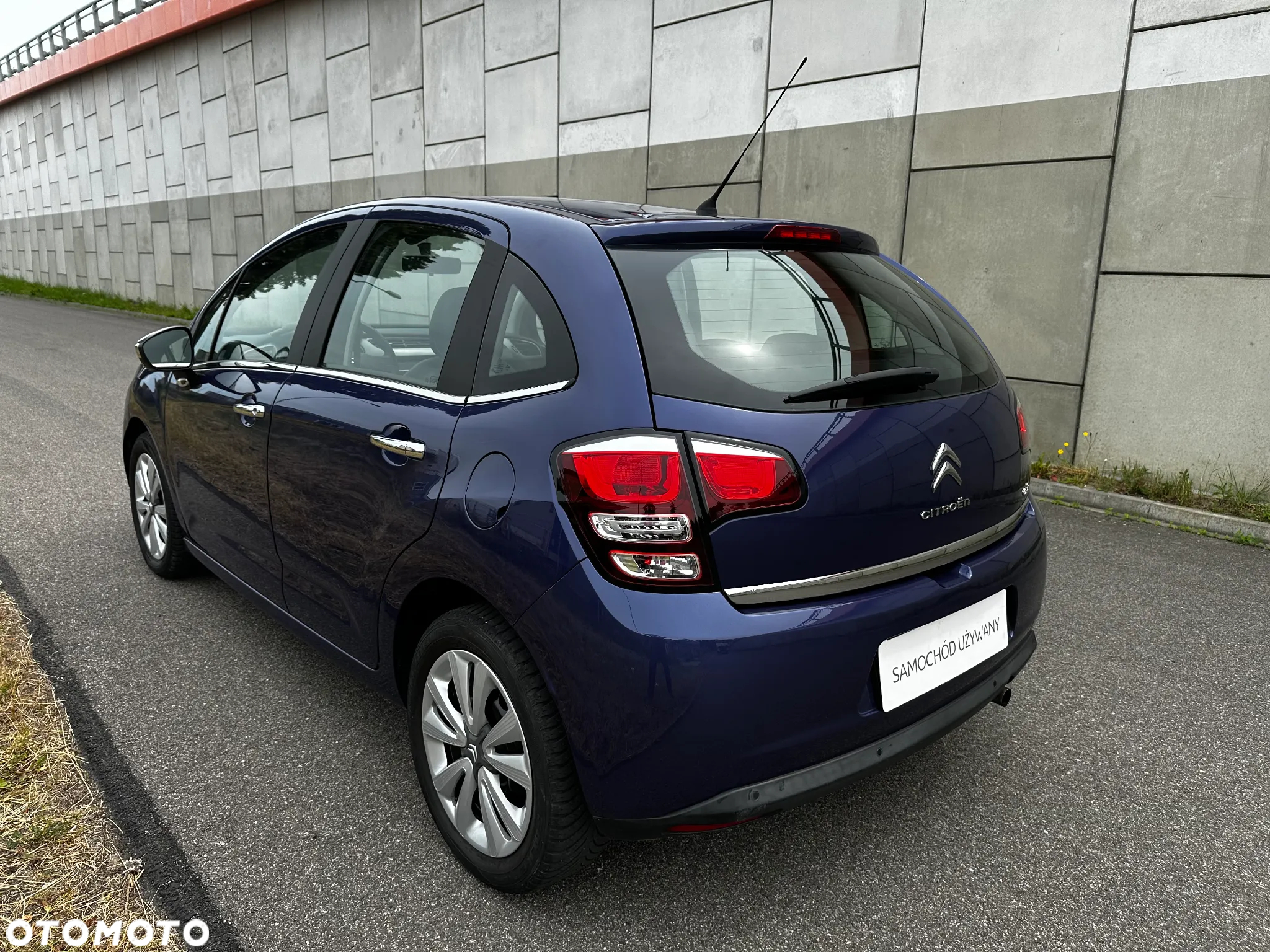 Citroën C3 1.2 PureTech Selection - 3