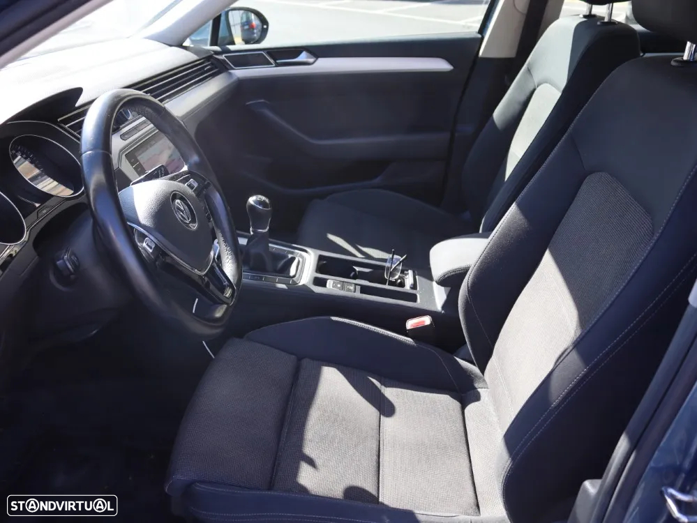 VW Passat Variant 1.6 TDI Confortline - 6