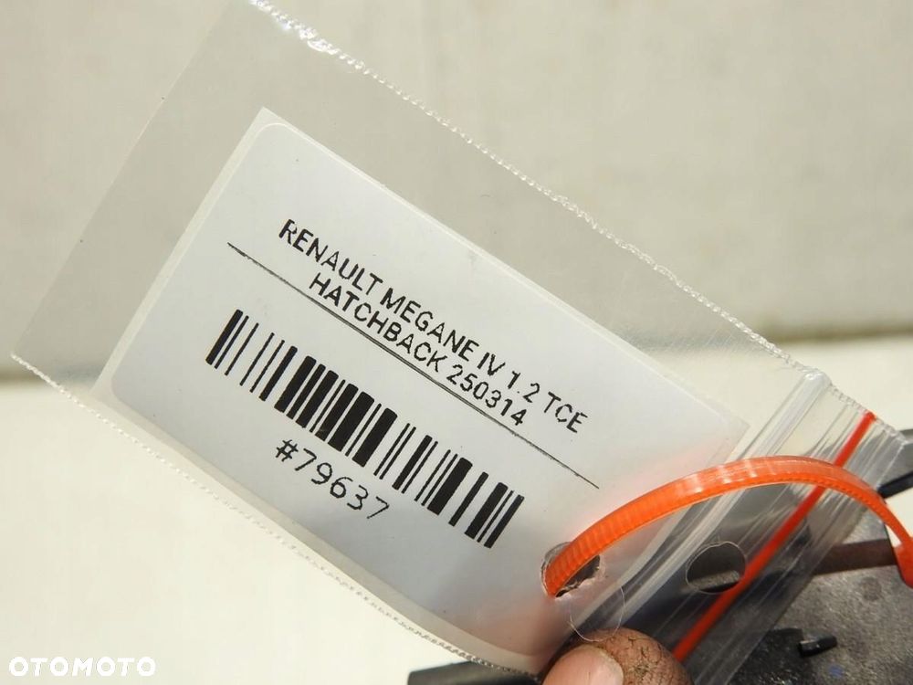 SKRZYNKA BEZPIECZNIKÓW RENAULT MEGANE IV 1.2 TCE 243800453R - 4