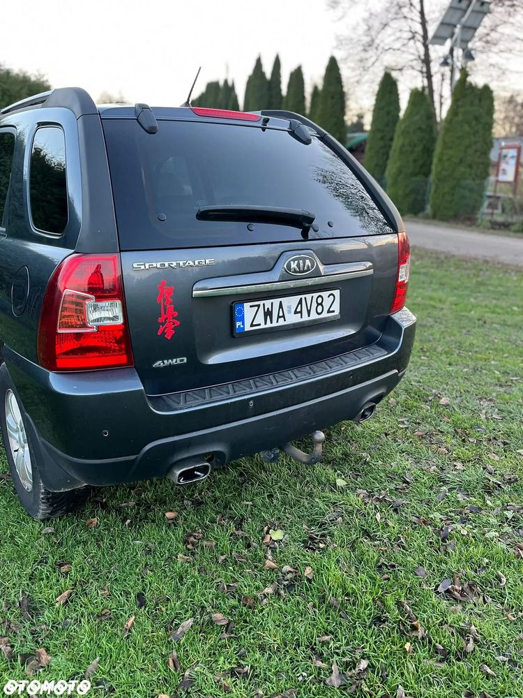 Kia Sportage 2.0 Tour - 6