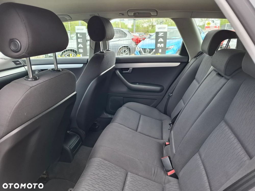 Audi A4 Avant 2.0 TDI - 21