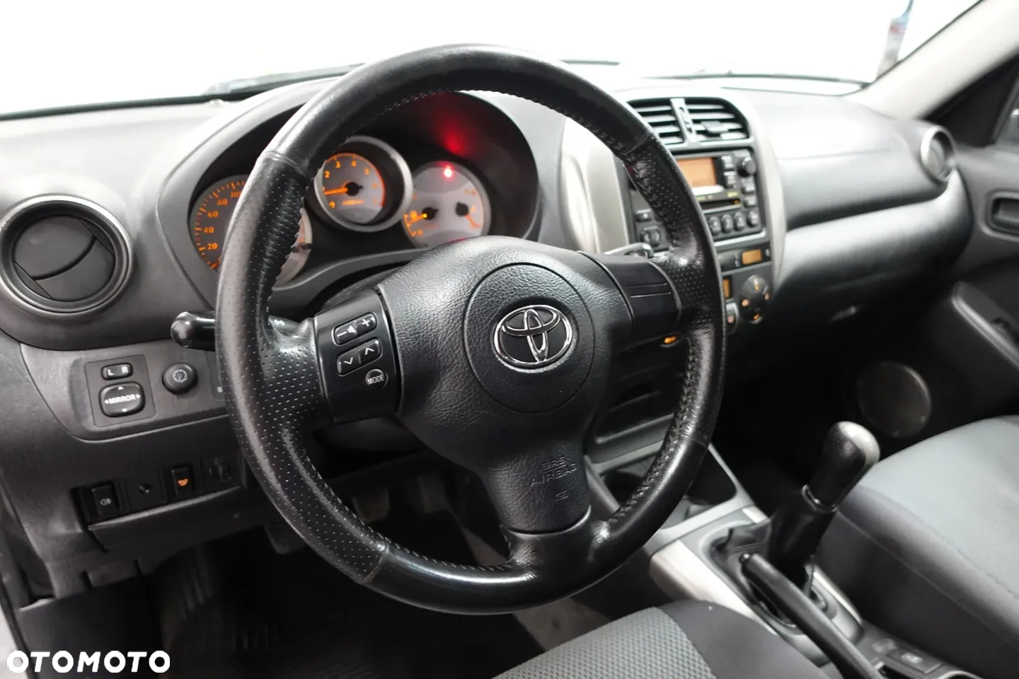 Toyota RAV4 2.0 D-4D Luna - 22
