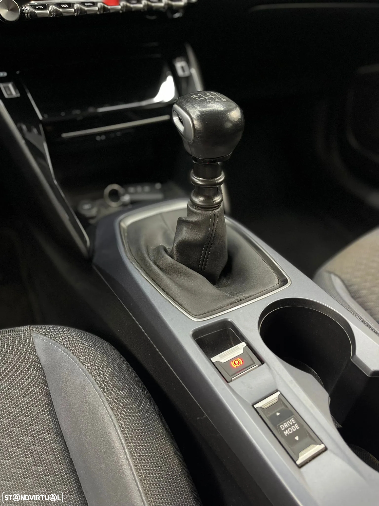 Peugeot 2008 PureTech 100 Stop&Start Allure - 13