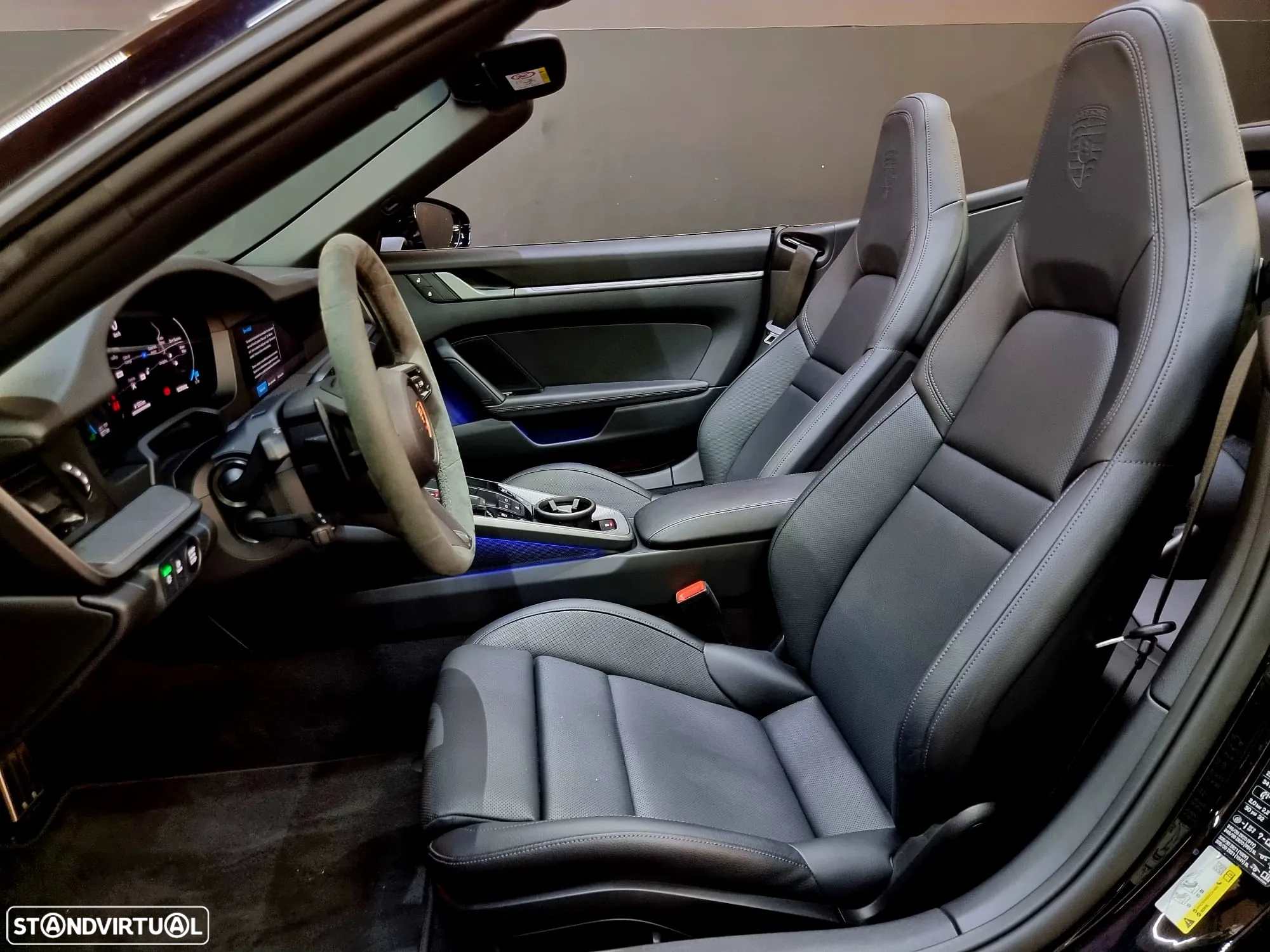 Porsche 911 (992) Carrera PDK - 15