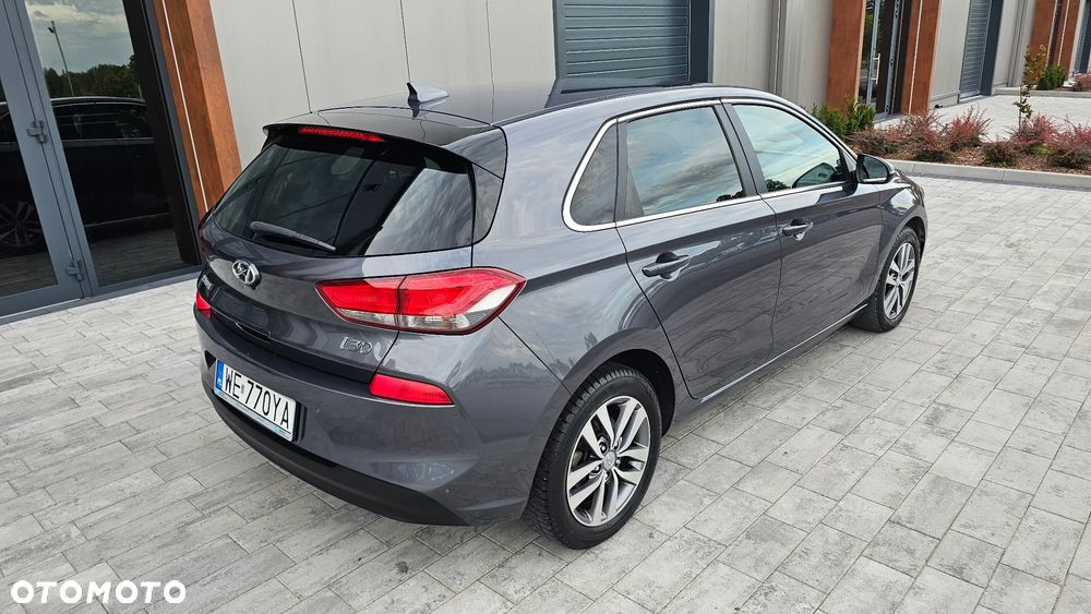 Hyundai i30 1.4 T-GDI Premium DCT - 3