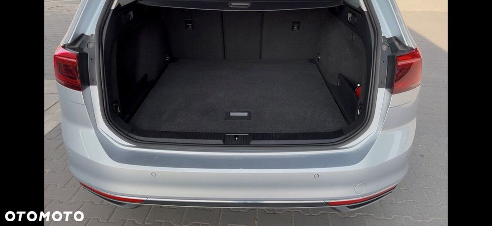 Volkswagen Passat Variant - 38
