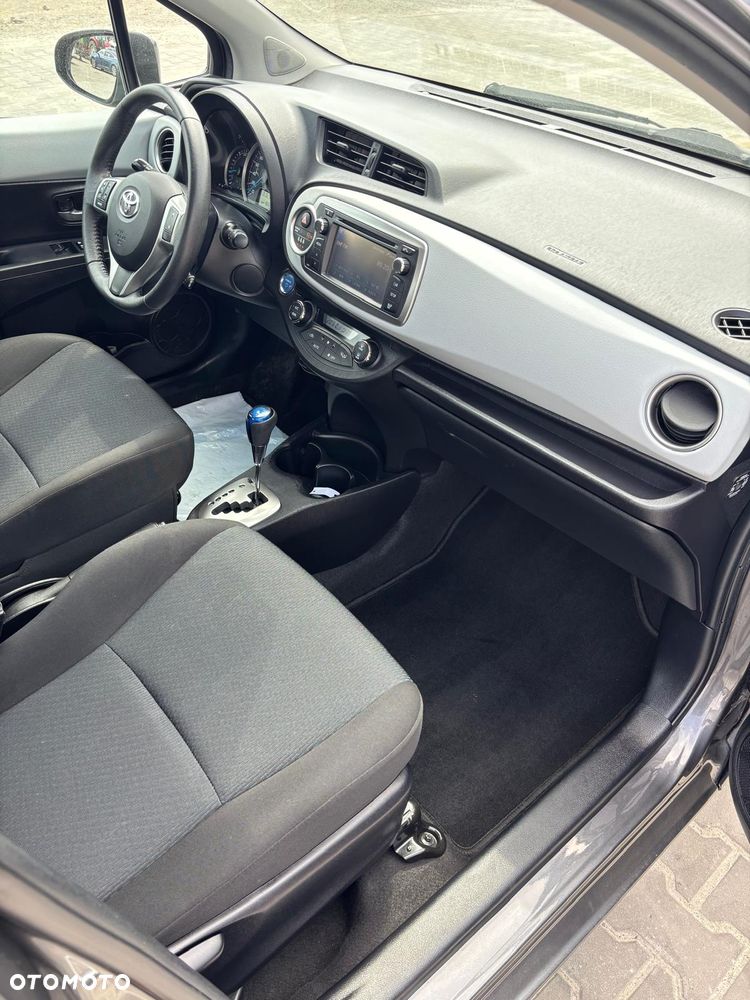 Toyota Yaris 1.5 VVT-i Style - 12