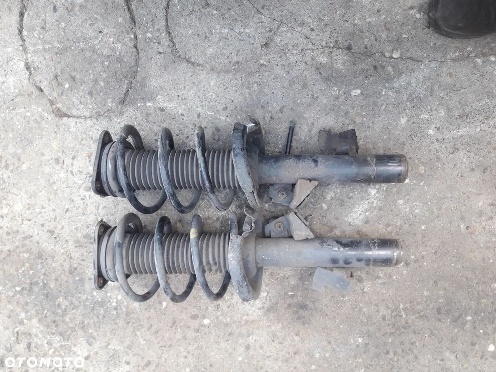 Mazda 3 BK 03-09 Amortyzator Sprężyna przód przedni - 1