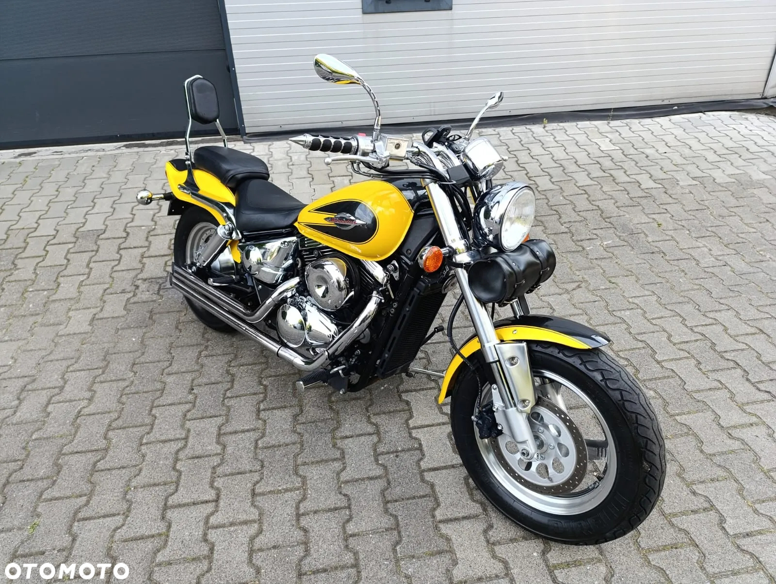 Suzuki Marauder - 13