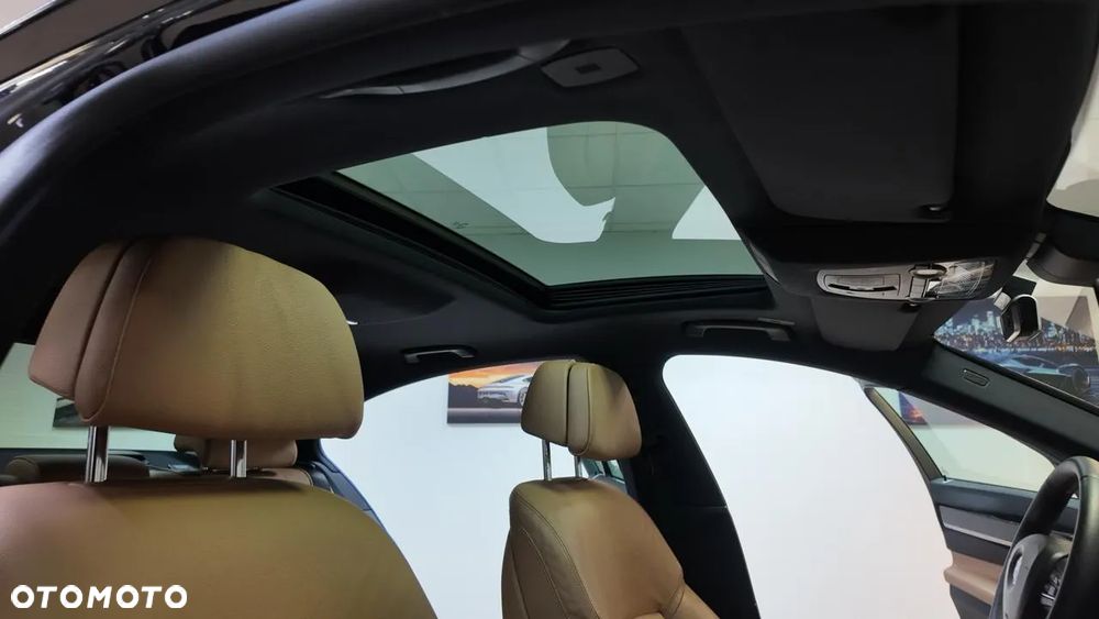 BMW Seria 7 730d xDrive - 35