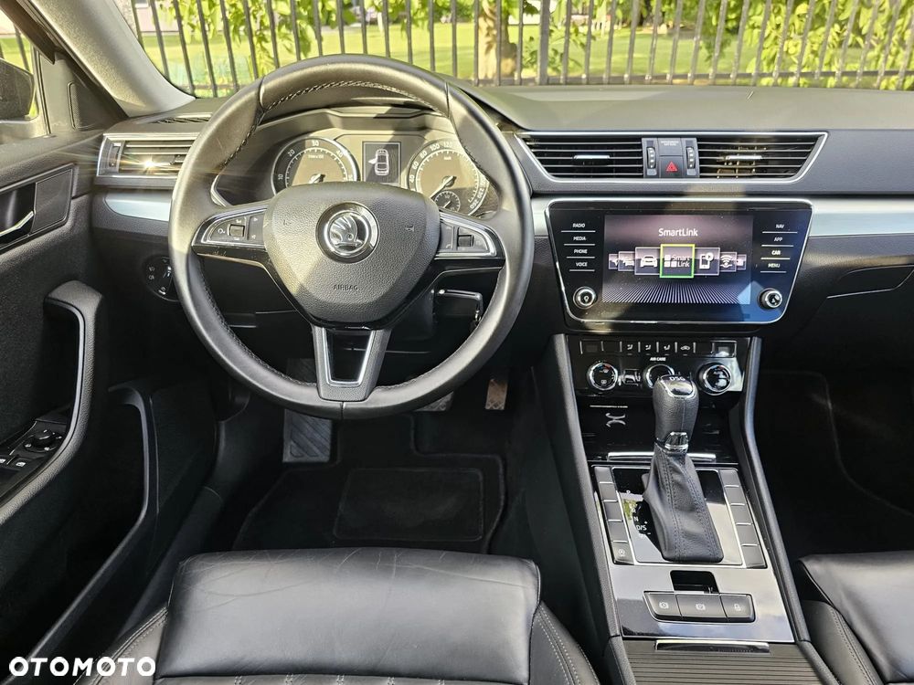 Skoda Superb 2.0 TDI DSG Ambition - 21
