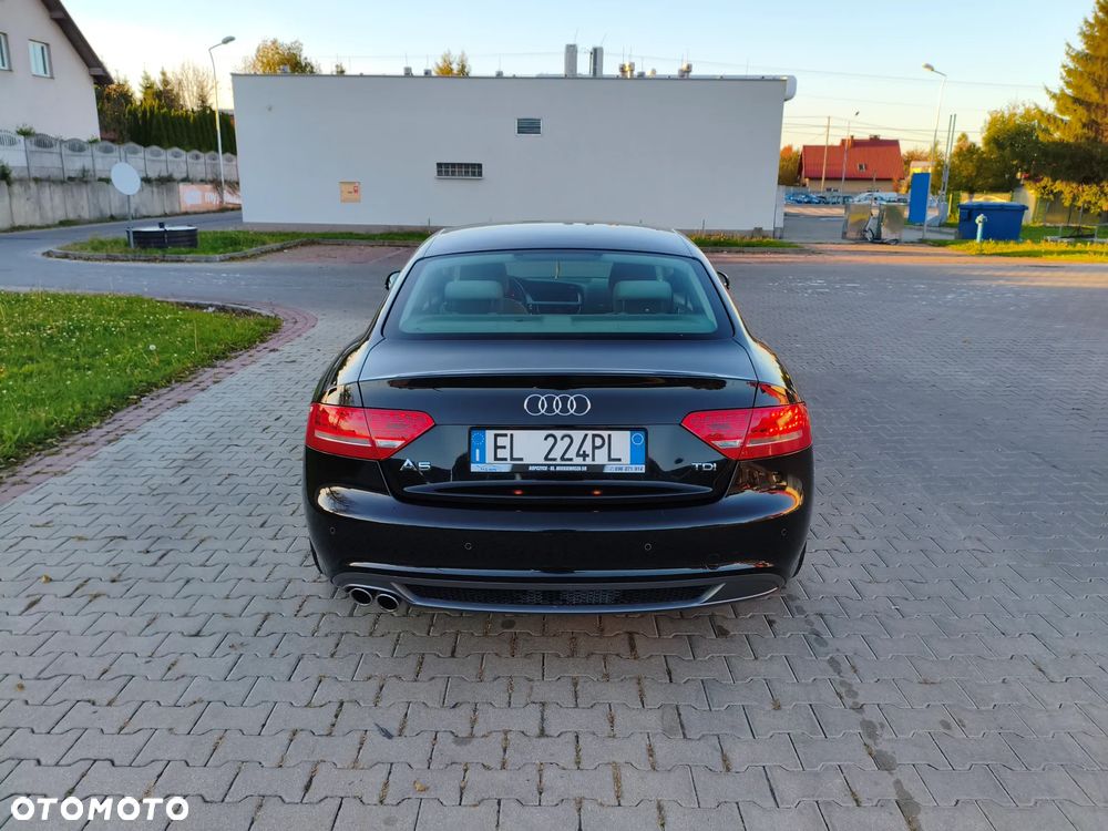 Audi A5 Coupé - 5