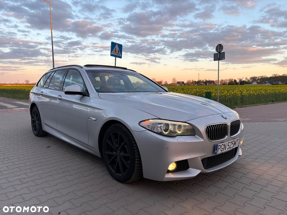 BMW Seria 5 525d Sport-Aut Modern Line - 2
