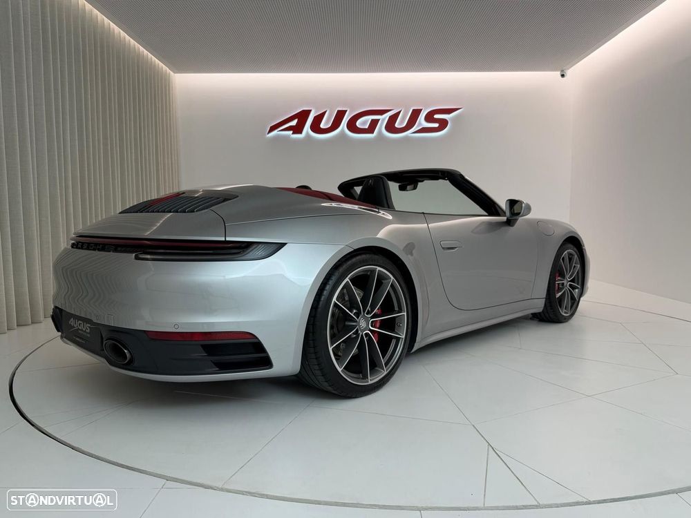 Porsche 911 (992) Carrera 4S Cabriolet PDK - 11